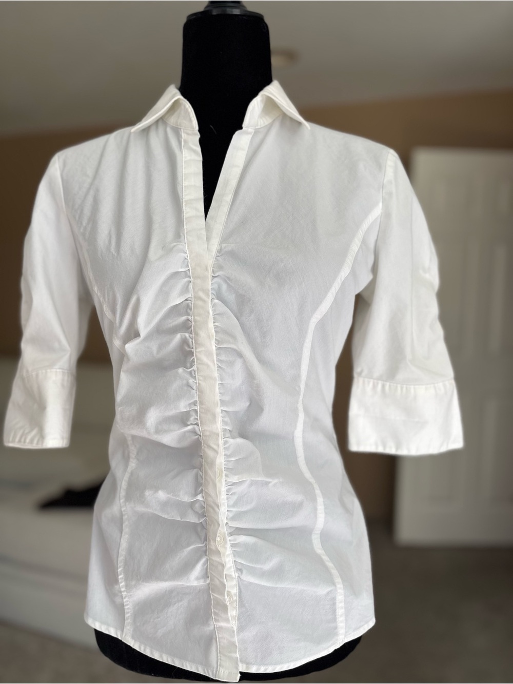 New York & Company White Ruched Button-Down Shirt